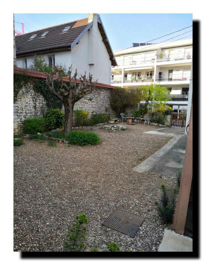 Bnbesak La Gare Viotte Besanzón Exterior foto